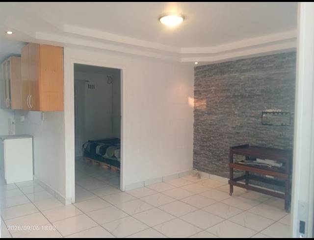 3 BEDROOM PROPERTY TO RENT IN EASTRIDGE